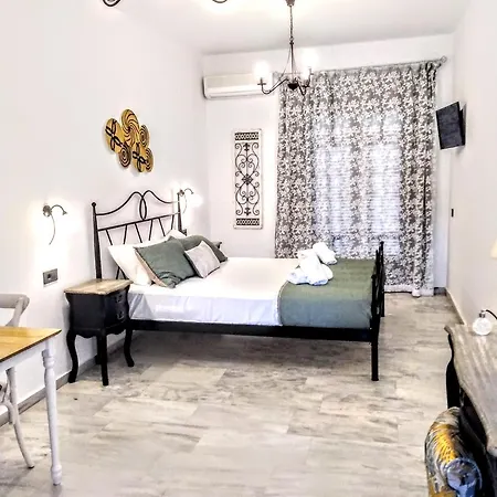 Idomeneas Apartment *