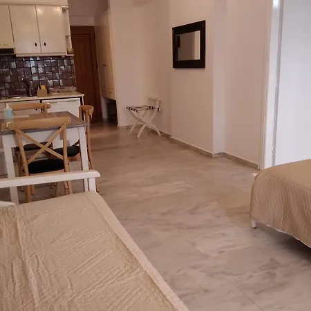 Apartament Idomeneas *